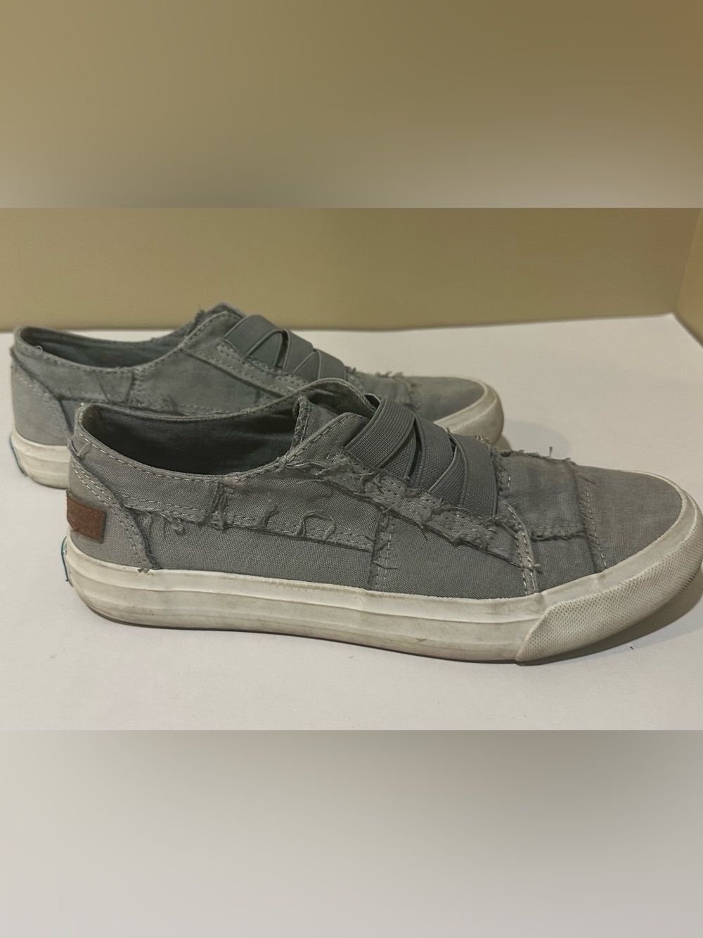 Blowfish Frayed Canvas Slip-On Sneakers in Gray
